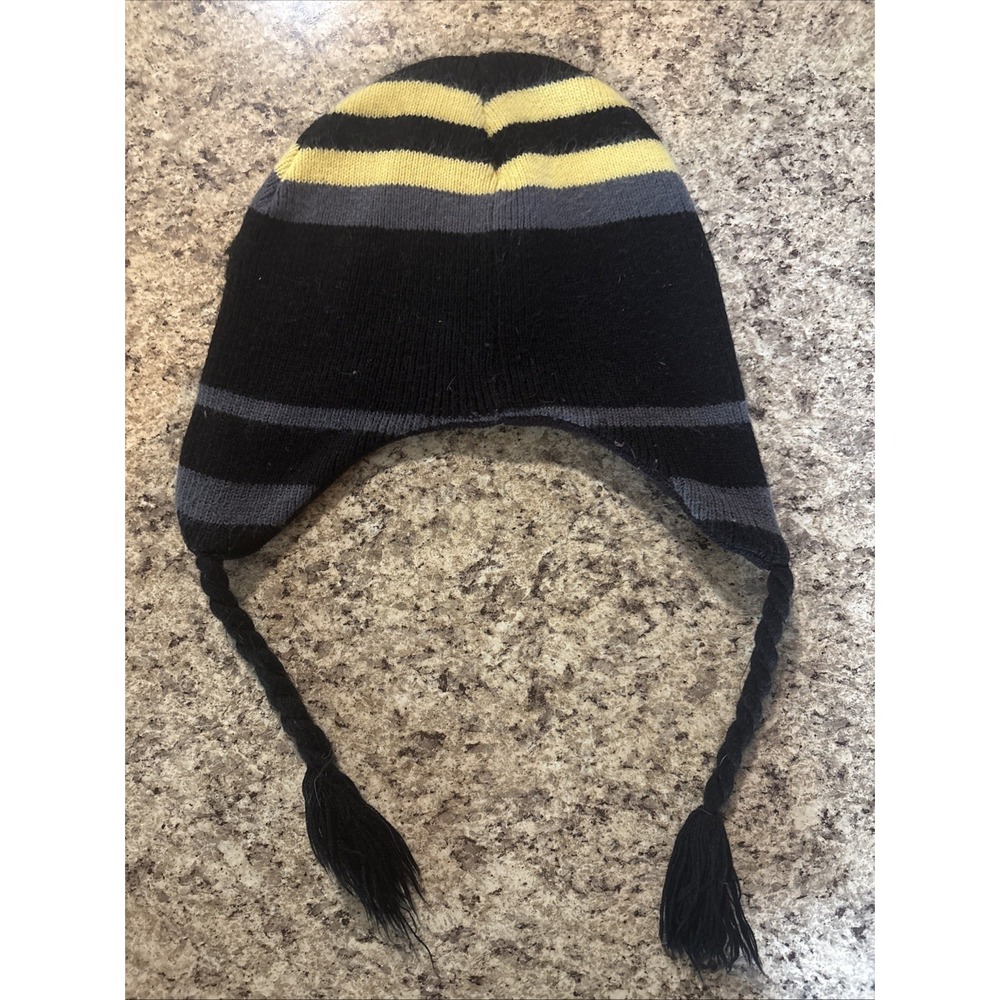 DC Comics Batman Black 3D POP Logo Hat Beanie Winter Hat-EUC - Picture 3 of 5